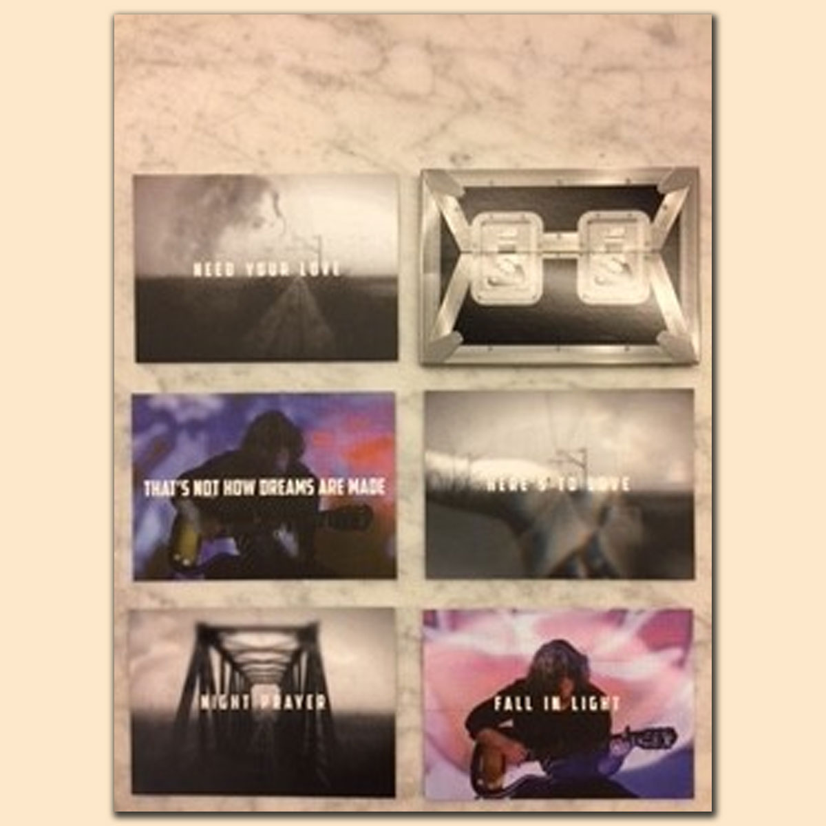 5 Postcards in 1 Set